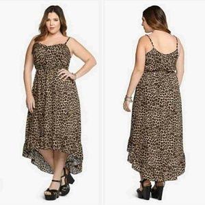 EUC Torrid Leopard print high low maxi dress
